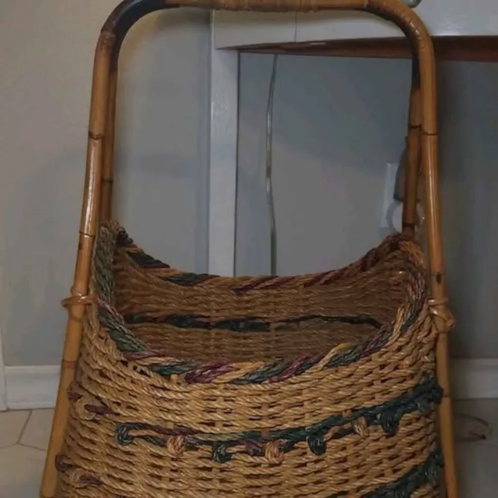 Vtg Wicker Harvest Gathering Basket With Bamboo Handle and Legs 25